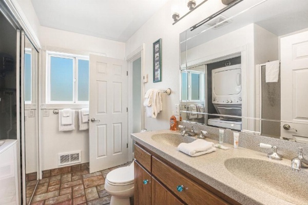 Sand Castle Villa image 12